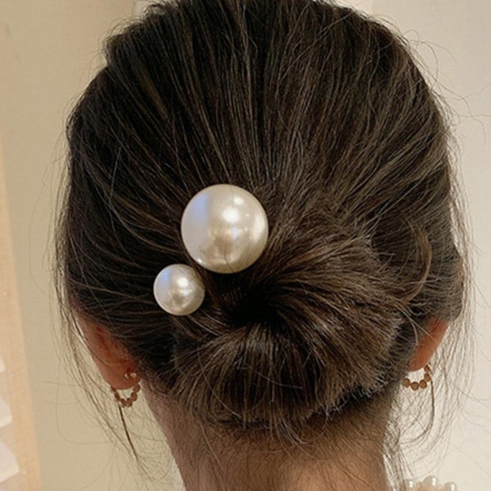 Elegant Pearl Hair Clip